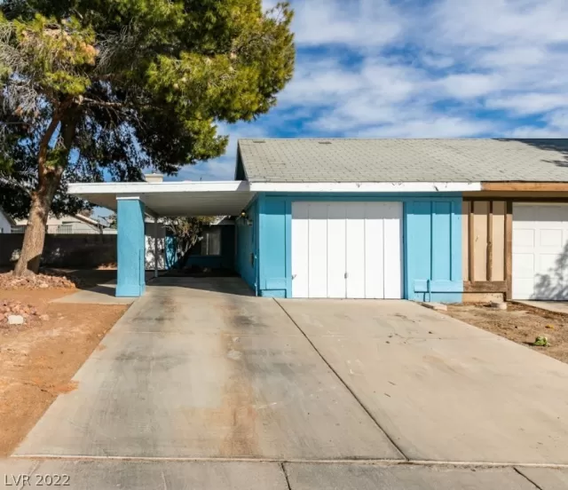 MLS: 2359340 Condo For Sale