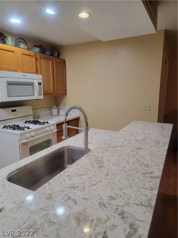 MLS: 2359365 Condo For Sale