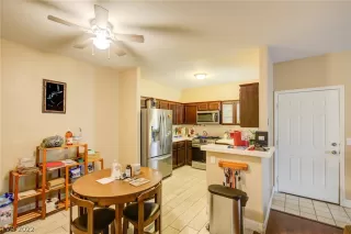 Photo #1: 2359377 Listing