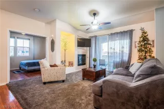 Photo #1: 2359384 Listing 