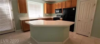 Photo #2: 2359464 Listing 