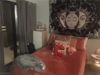 Photo #4: 2359481 Listing 