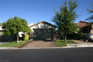 Photo #1: 2359485 Listing