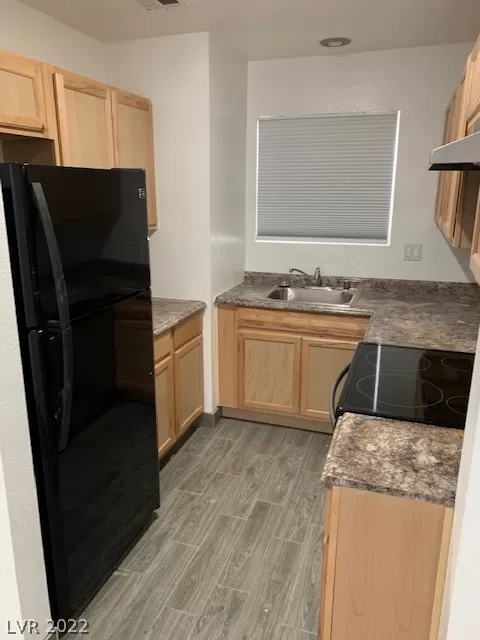 MLS: 2359543 Condo For Sale