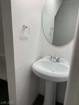 Photo #3: 2359543 Listing 