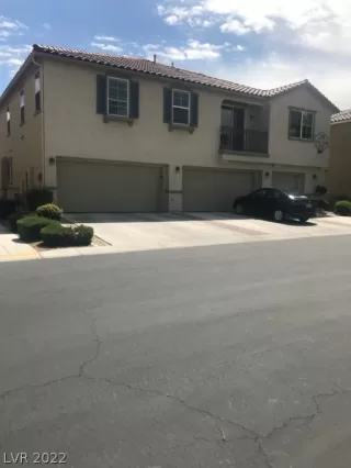 Photo #3: 2359547 Listing 