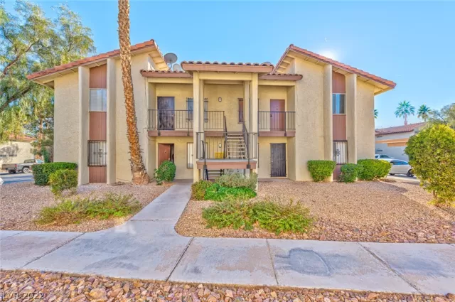 MLS: 2359568 Condo For Sale