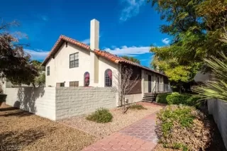 Photo #1: 2359570 Listing