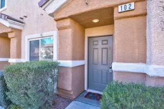 Photo #3: 2359575 Listing