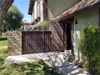 Photo #1: 2359683 Listing 