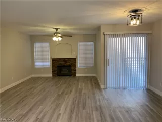 Photo #1: 2359720 Listing 