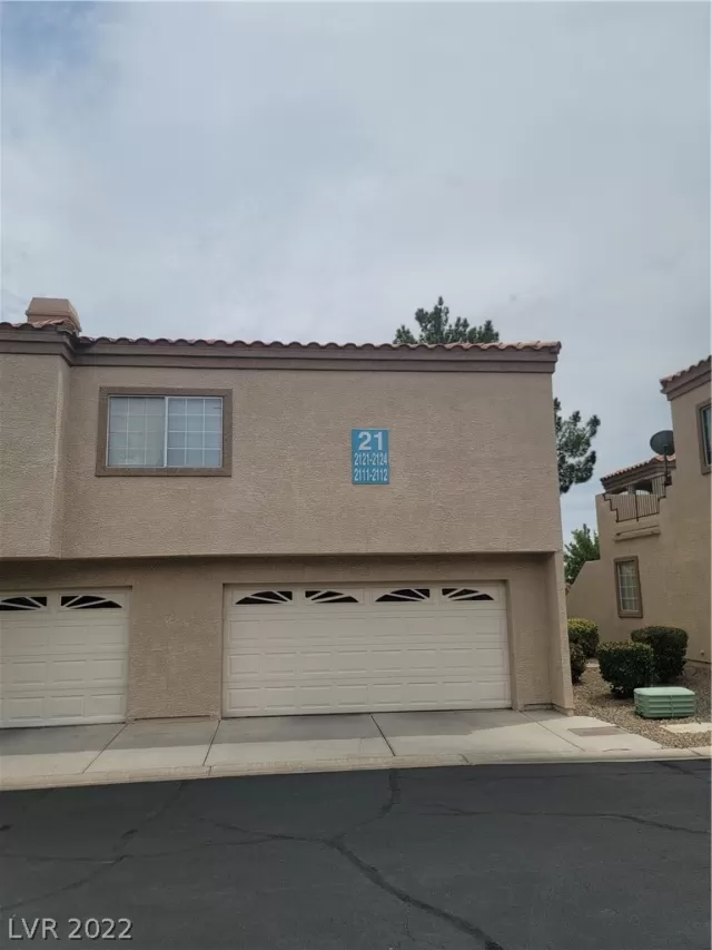 MLS: 2359730 Condo For Sale