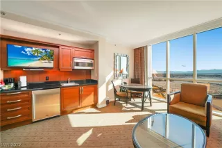 Photo #1: 2359760 Listing 