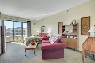 Photo #3: 2359811 Listing 