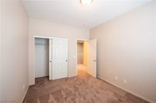 Photo #4: 2359863 Listing 