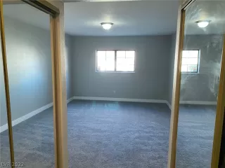 Photo #6: 2359872 Listing