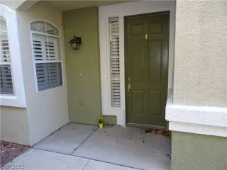 Photo #1: 2359876 Listing 