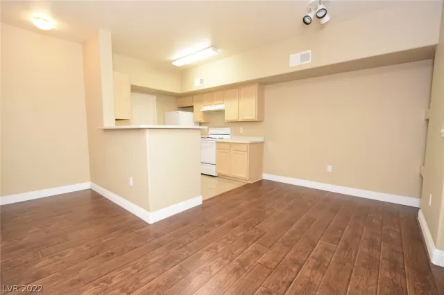 MLS: 2359917 Condo For Sale