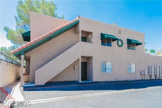 MLS: 2359978 Condo For Sale