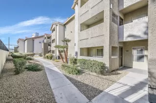 Photo #1: 2360035 Listing