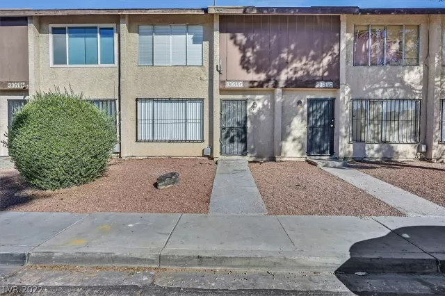 MLS: 2360086 Condo For Sale