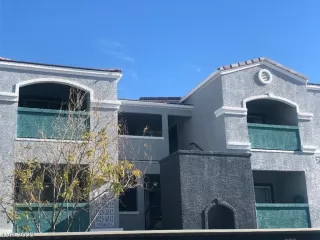 Photo #2: 2360109 Listing