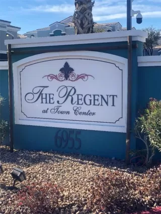 Photo #4: 2360109 Listing