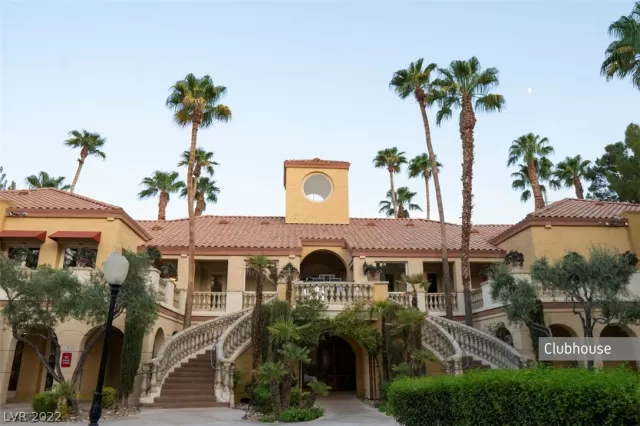 MLS: 2360110 Condo For Sale