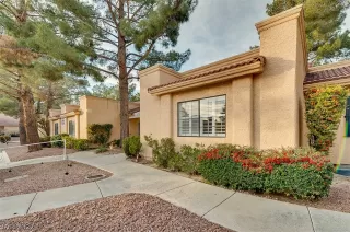 Photo #3: 2360152 Listing