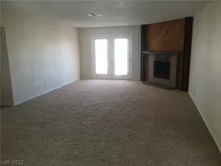 Photo #2: 2360155 Listing 