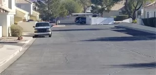 Photo #2: 2360187 Listing 