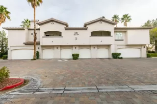 Photo #1: 2360226 Listing