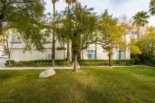 Photo #4: 2360226 Listing