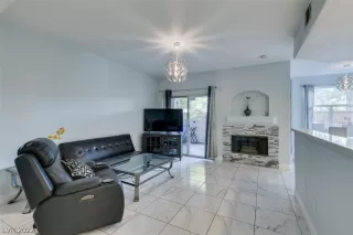 Photo #6: 2360226 Listing