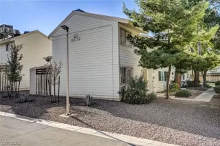 Photo #1: 2360228 Listing 