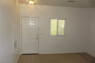 Photo #6: 2360258 Listing 