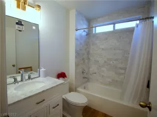 Photo #5: 2360261 Listing