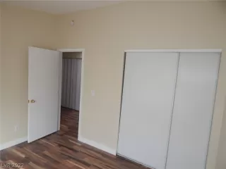 Photo #4: 2360303 Listing 