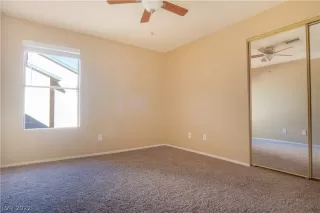 Photo #6: 2360322 Listing 