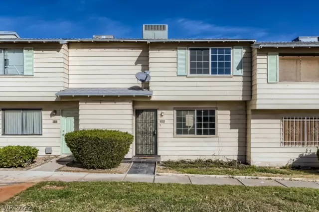 MLS: 2360340 Condo For Sale