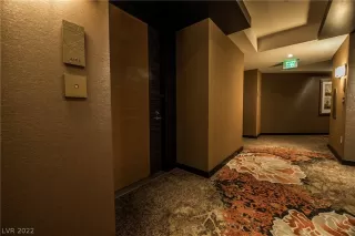 Photo #4: 2360347 Listing 