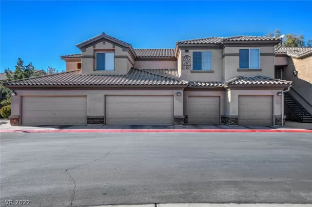 MLS: 2360354 Condo For Sale