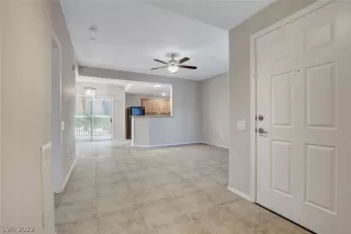 Photo #4: 2360354 Listing 