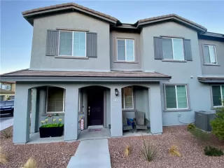 Photo #1: 2360421 Listing