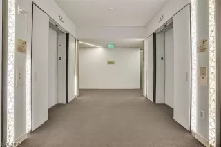 Photo #3: 2360440 Listing