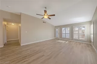 Photo #2: 2360484 Listing