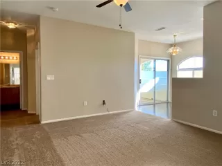 Photo #1: 2360497 Listing 