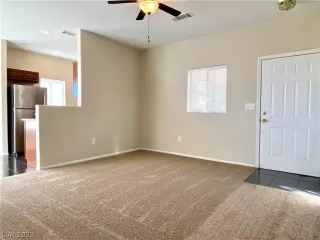 Photo #2: 2360497 Listing 