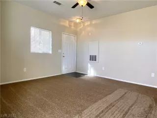 Photo #3: 2360497 Listing 