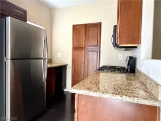 Photo #5: 2360497 Listing 